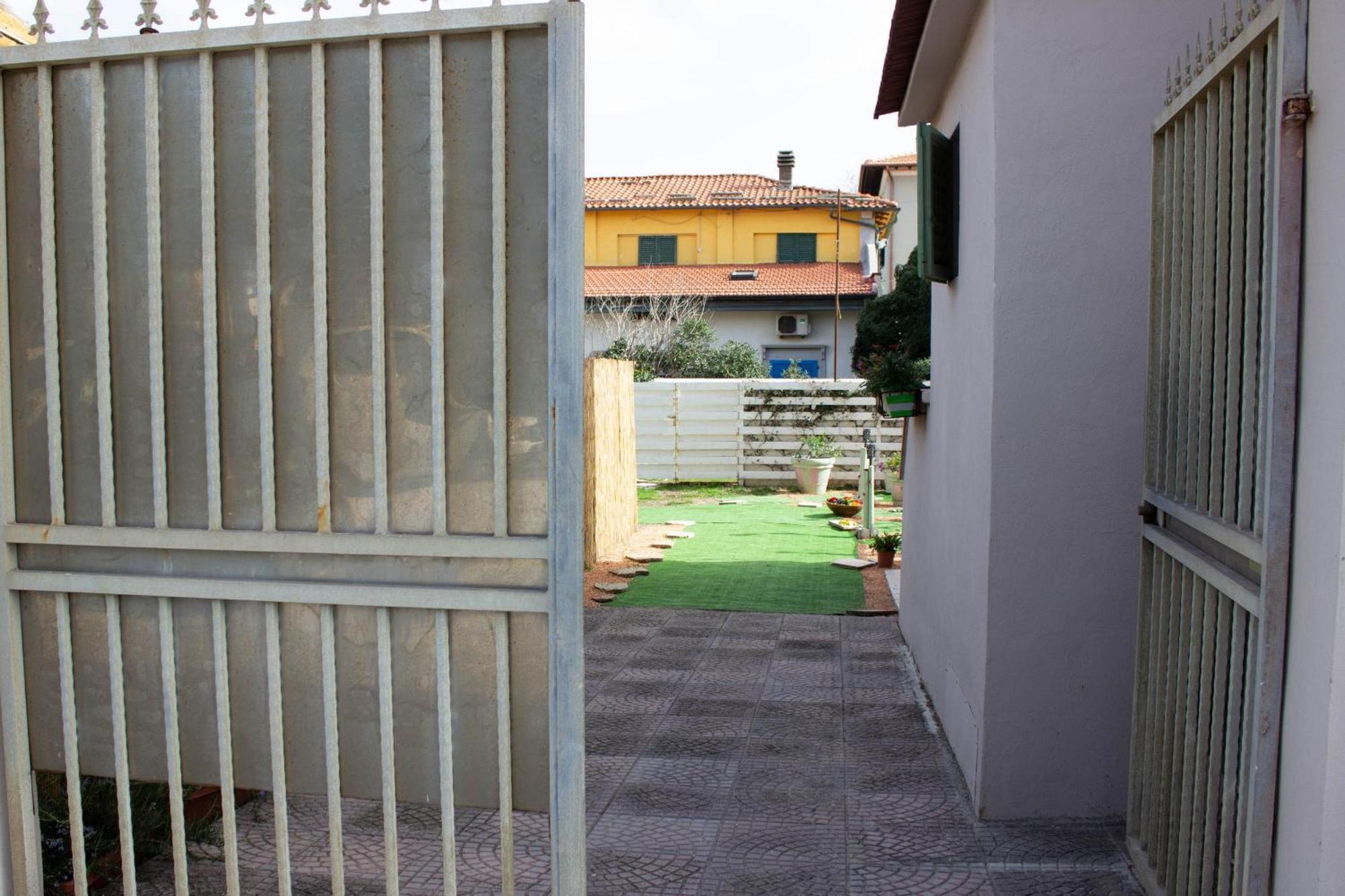 La Coccinella Apartment Marina Di Pisa Exterior photo